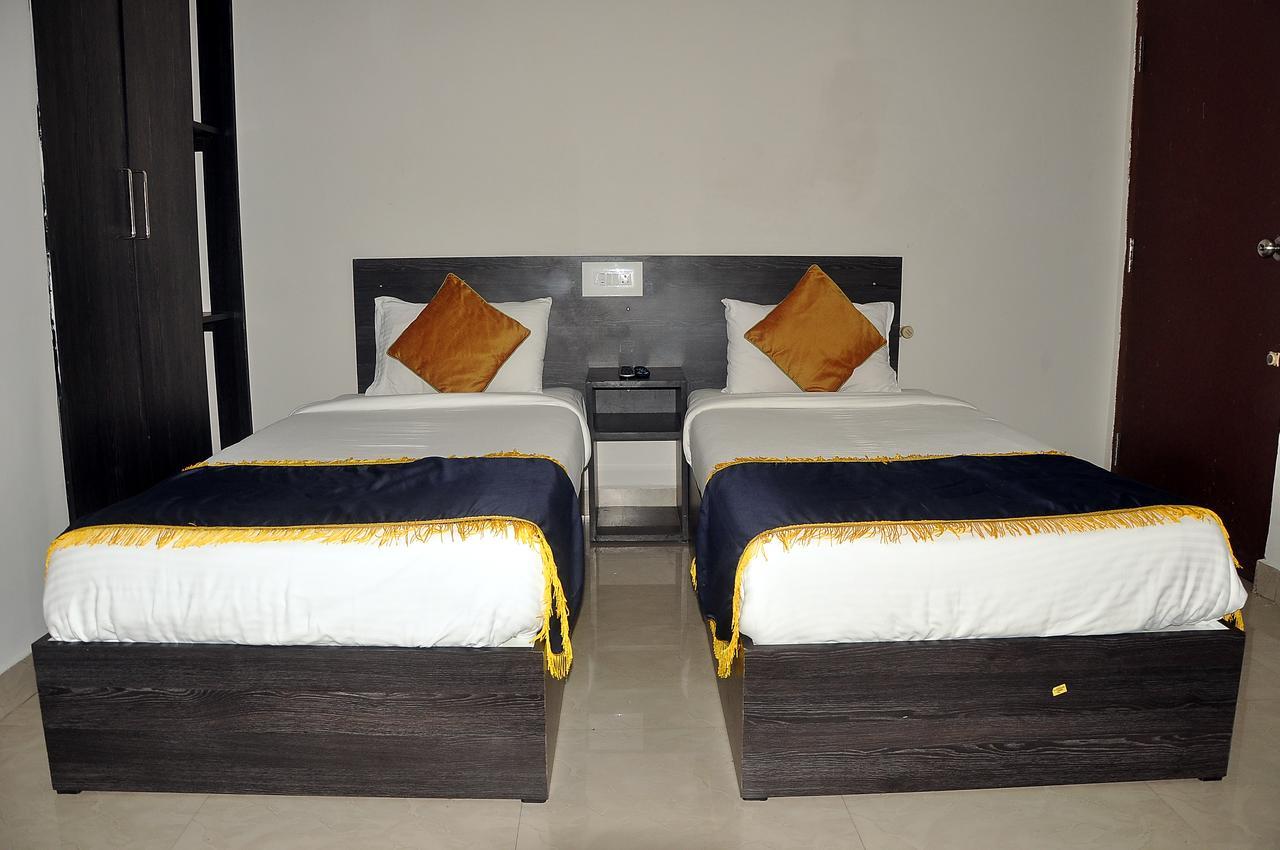Orange Comforts Devanahalli Luaran gambar